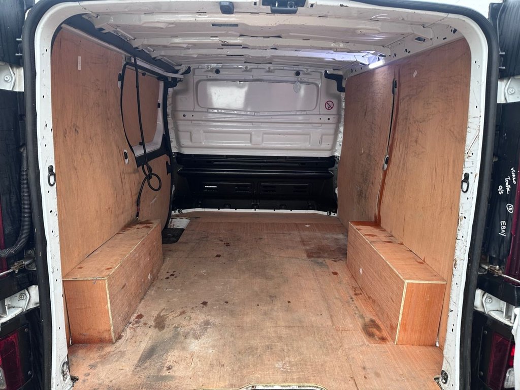 Used Vauxhall Vivaro 2017 for sale - 77507972: Photo 20