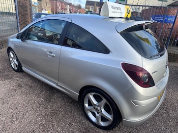 Used Vauxhall Corsa 2011 for sale - 77263654: Photo