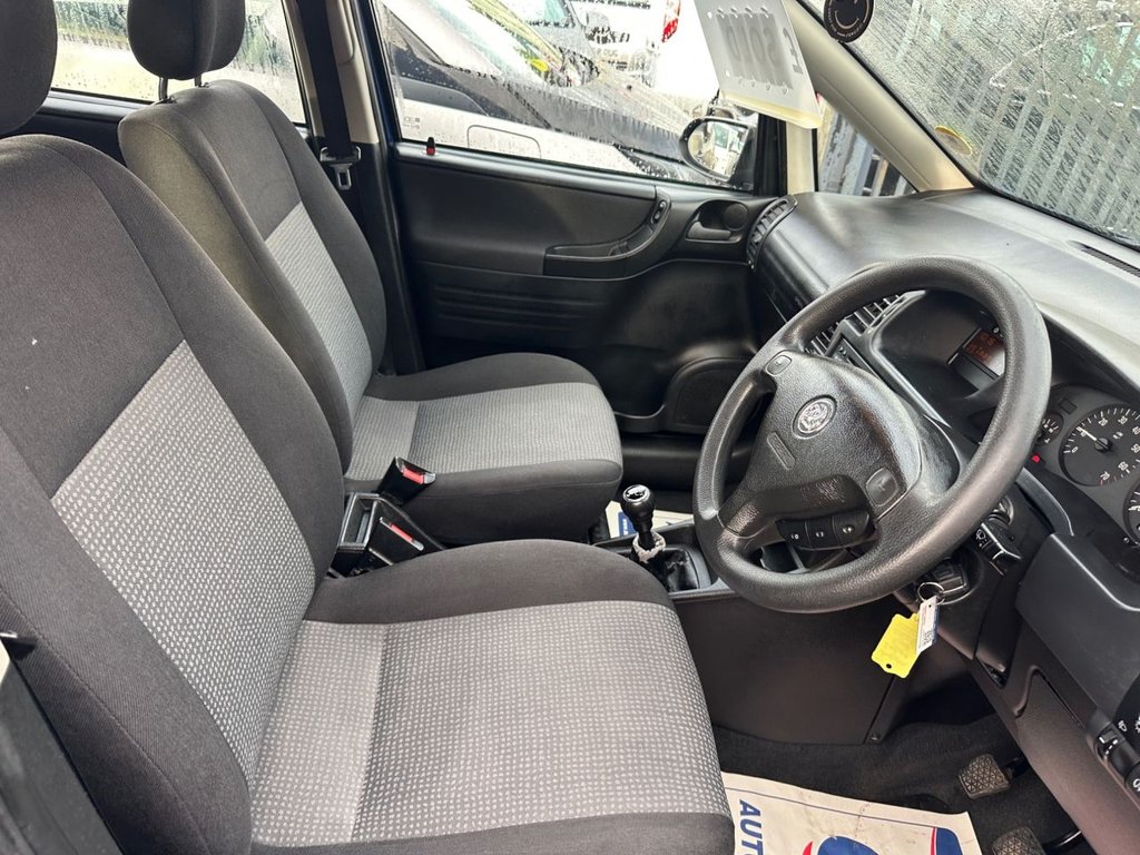 Used Vauxhall Zafira 2005 for sale - 76400429: Photo 10