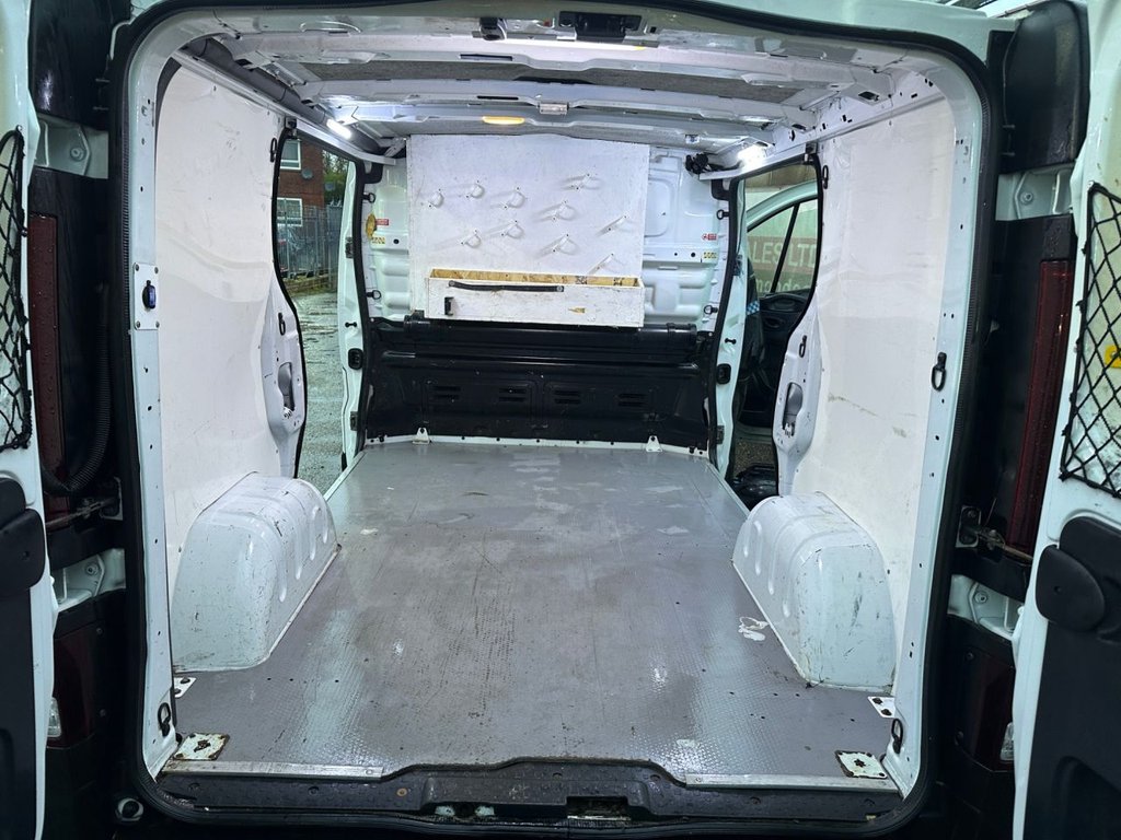 Used Vauxhall Vivaro 2017 for sale - 76470385: Photo 23