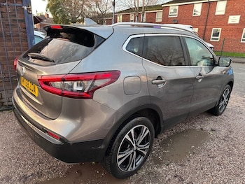 Used Nissan Qashqai 2018 for sale - 76745053: Photo