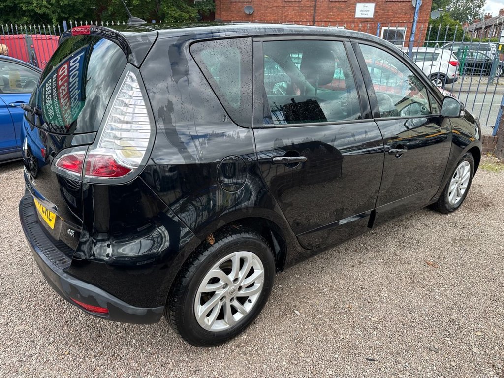 Used Renault Scenic 2014 for sale - 77631511: Photo 2