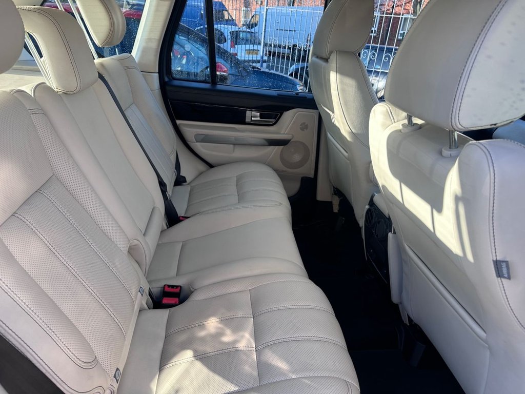 Used Land Rover Range Rover Sport 2011 for sale - 77227170: Photo 17