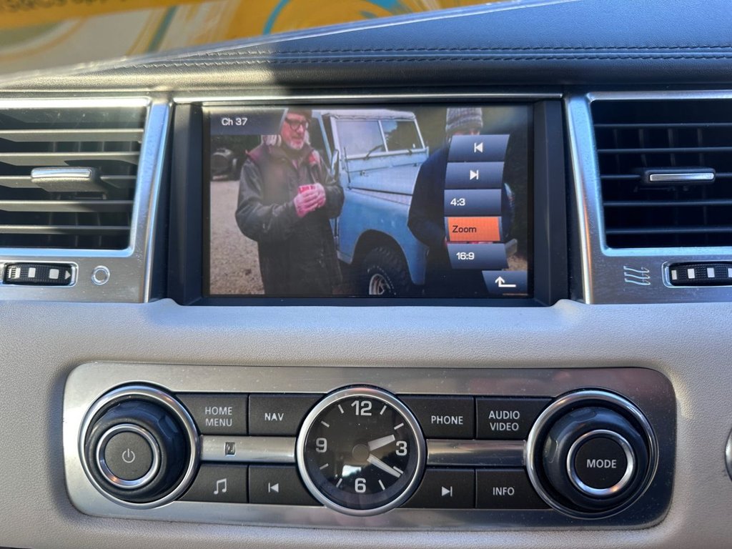 Used Land Rover Range Rover Sport 2011 for sale - 77227170: Photo 8