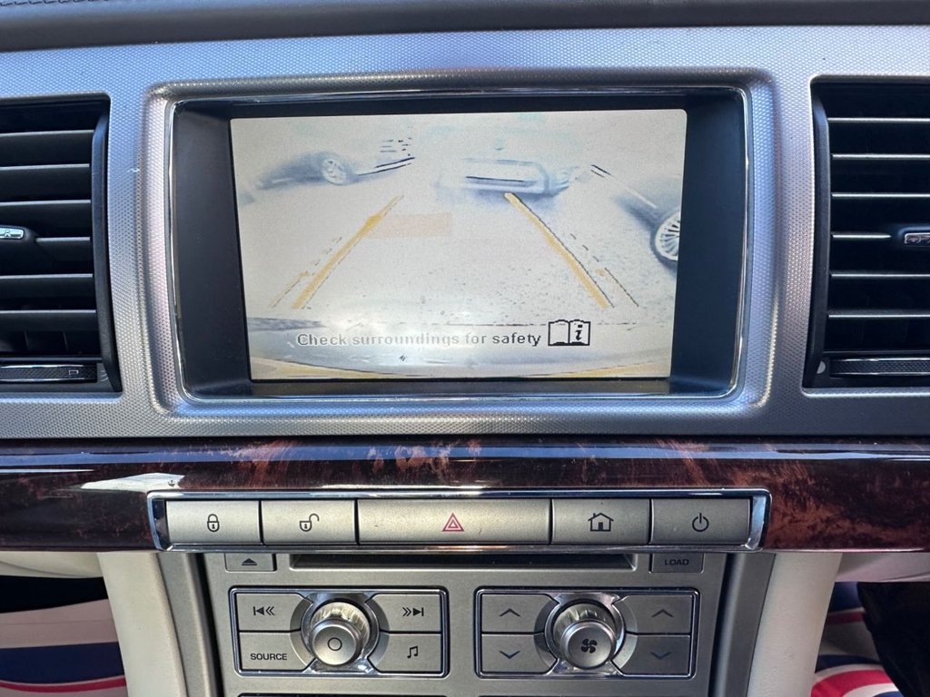 Used Jaguar XF 2010 for sale - 77369784: Photo 21