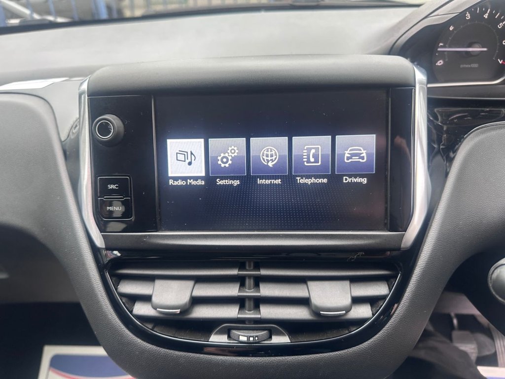 Used Peugeot 208 2015 for sale - 77806582: Photo 20