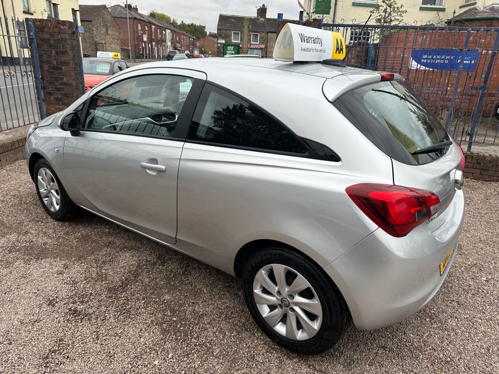 Used Vauxhall Corsa 2017 for sale - 76303934: Photo 4