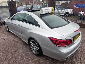 Used Mercedes-Benz E Class 2013 for sale - 76745063: Photo