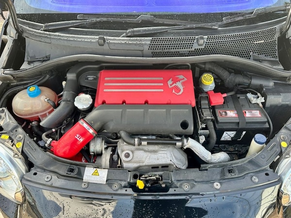 Used Abarth 595 2016 for sale - 76245308: Photo 28