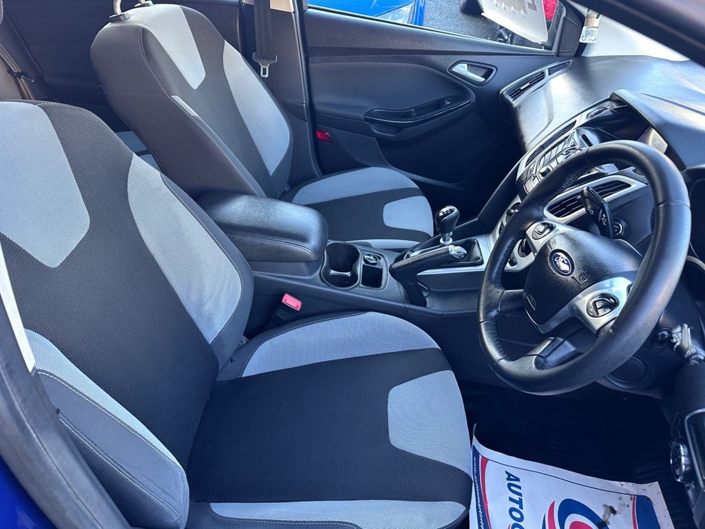 Used Ford Focus 2014 for sale - 76745056: Photo 10