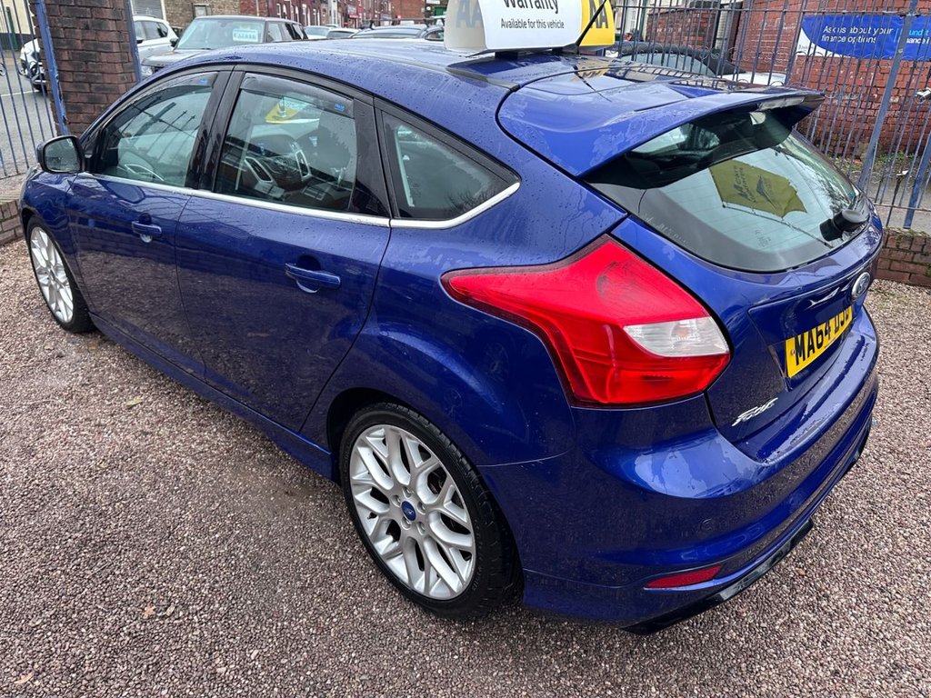 Used Ford Focus 2014 for sale - 76745056: Photo 4