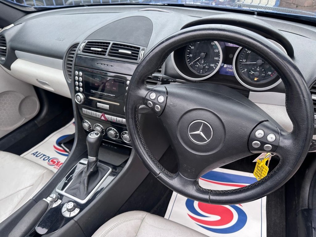 Used Mercedes-Benz SLK 2006 for sale - 77725782: Photo 16