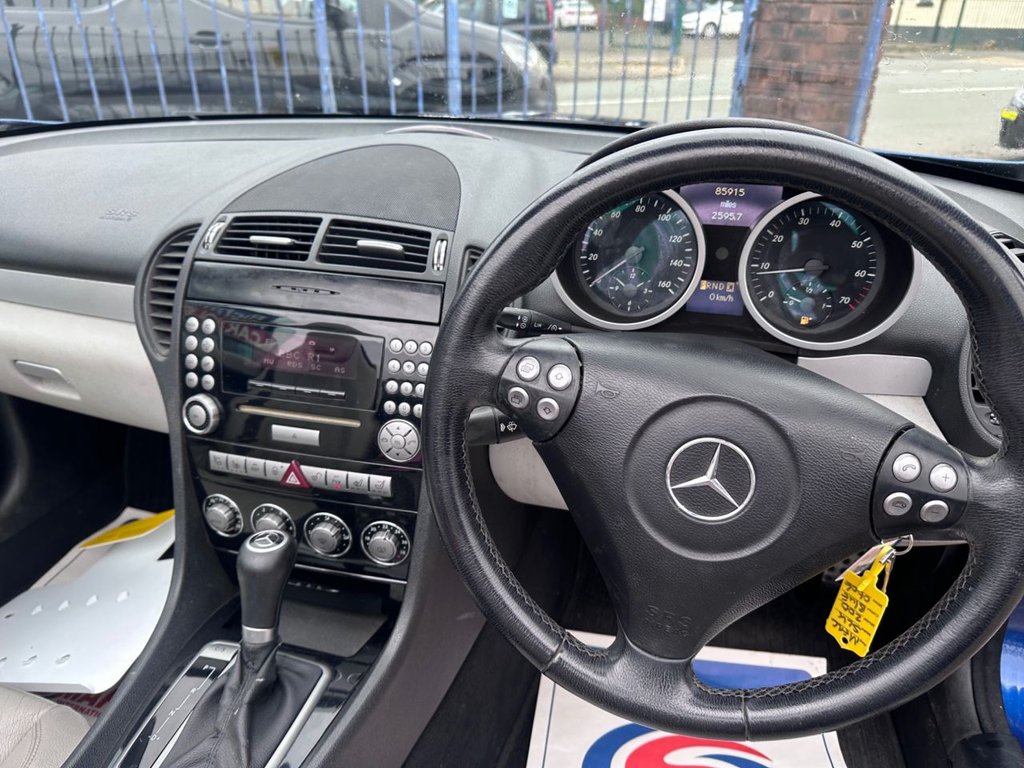 Used Mercedes-Benz SLK 2006 for sale - 77725782: Photo 18