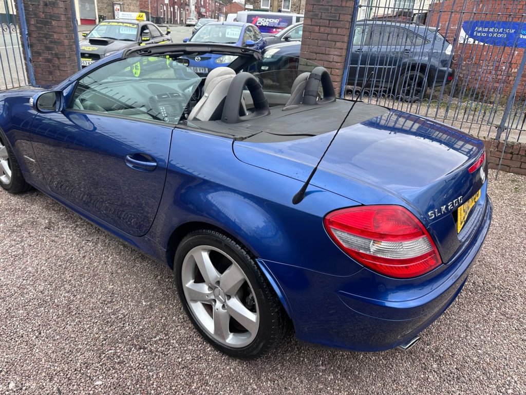 Used Mercedes-Benz SLK 2006 for sale - 77725782: Photo 5