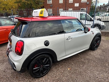 Used MINI Hatch 2016 for sale - 76376203: Photo
