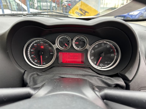 Used Alfa Romeo MiTo 2014 for sale - 76223593: Photo 21
