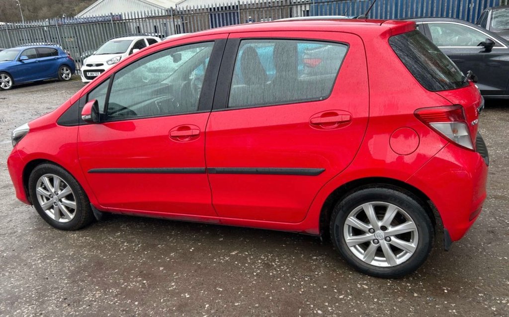 Used Toyota Yaris 2013 for sale - 77976613: Photo 5
