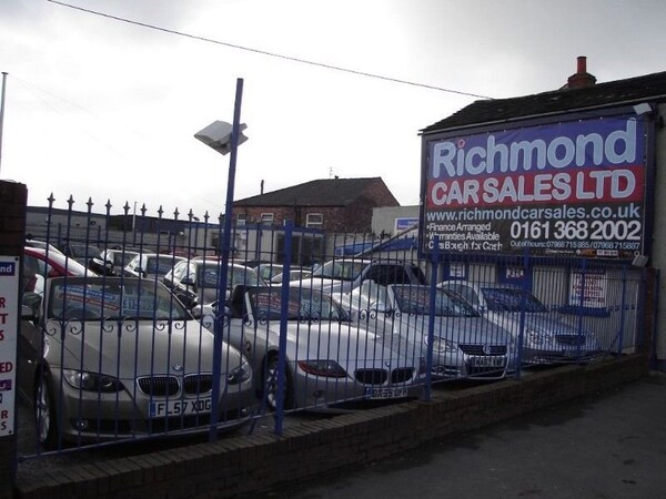 Used Mercedes-Benz C-Class 2015 for sale - 75312879: Photo 22