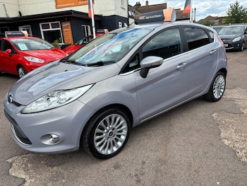 Used Ford Fiesta 2011 for sale - 79040139: Photo