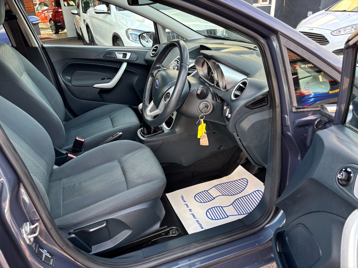 Used Ford Fiesta 2012 for sale - 76331160: Photo 8