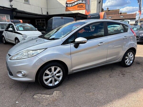 Used Ford Fiesta 2009 for sale - 75566135: Photo 4
