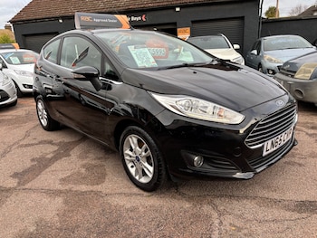 Used Ford Fiesta 2015 for sale - 76517920: Photo