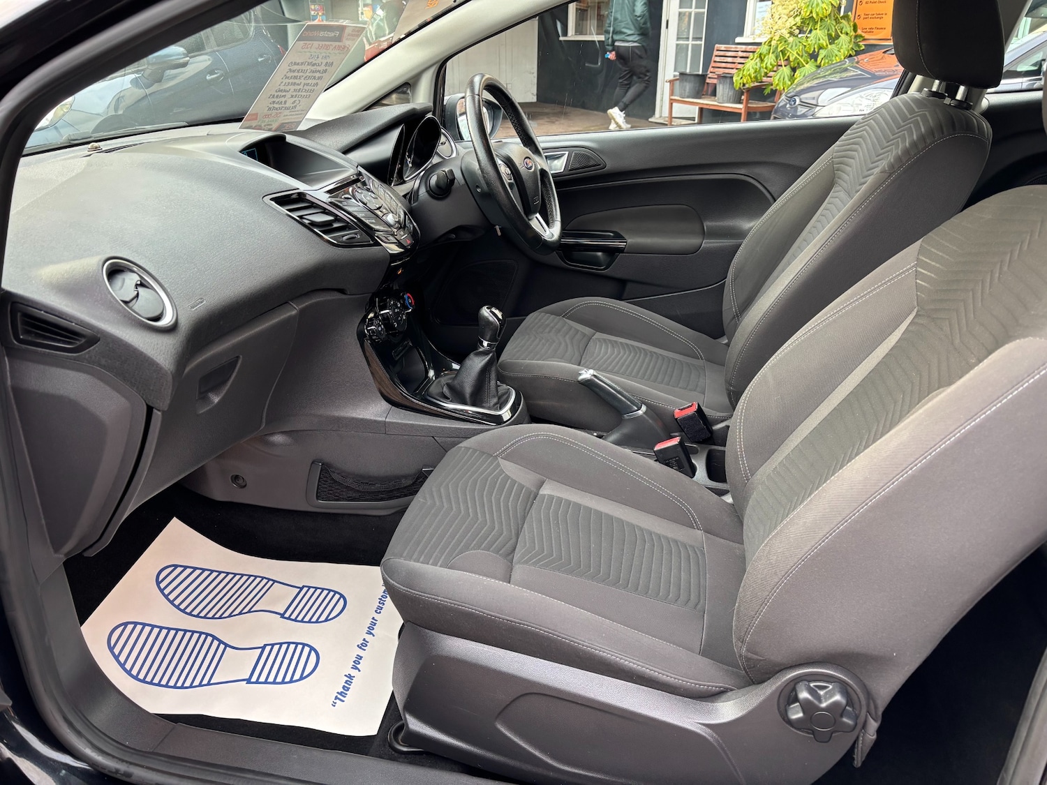 Used Ford Fiesta 2015 for sale - 76517920: Photo 8