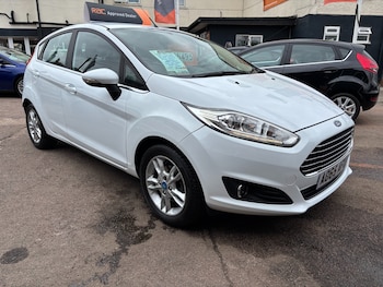 Used Ford Fiesta 2015 for sale - 79243760: Photo