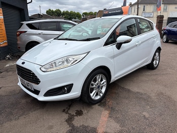 Used Ford Fiesta 2015 for sale - 79243760: Photo