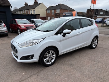 Used Ford Fiesta 2017 for sale - 77988892: Photo