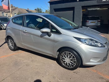 Used Ford Fiesta 2009 for sale - 79625732: Photo