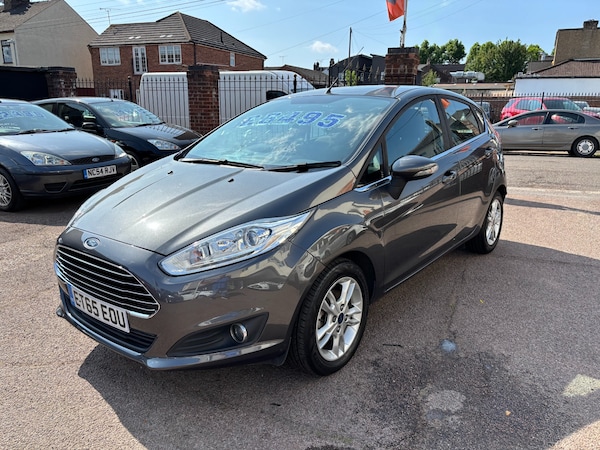Used Ford Fiesta 2016 for sale - 74949200: Photo 1