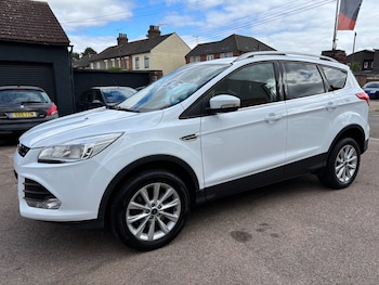 Used Ford Kuga 2015 for sale - 75592140: Photo
