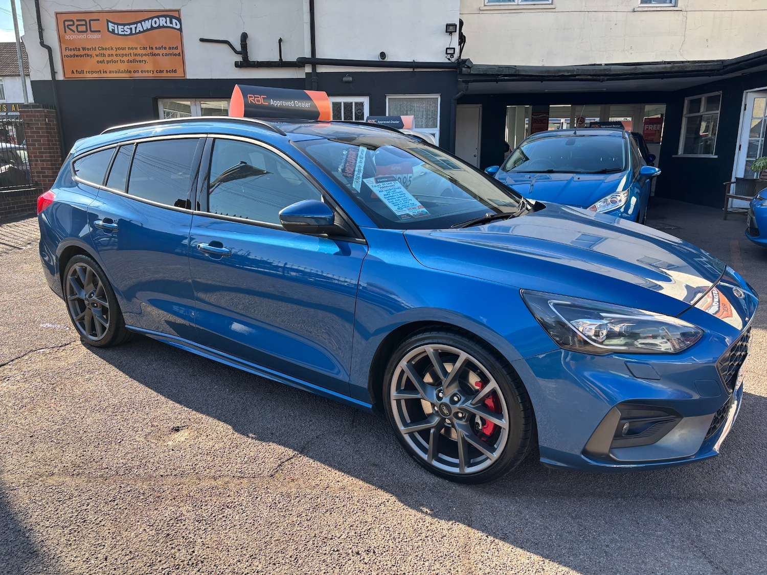 Used Ford Focus 2019 for sale - 76046649: Photo 2