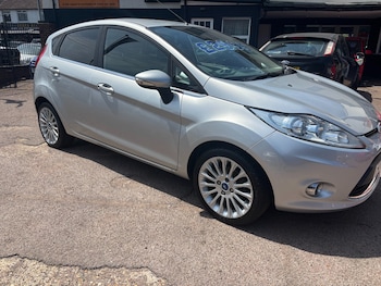 Used Ford Fiesta 2012 for sale - 79099872: Photo
