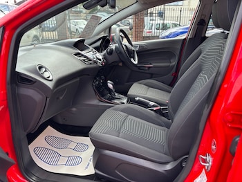 Used Ford Fiesta 2013 for sale - 78991476: Photo