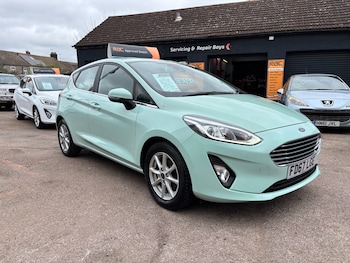 Used Ford Fiesta 2018 for sale - 77890083: Photo