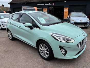 Used Ford Fiesta 2018 for sale - 77890083: Photo