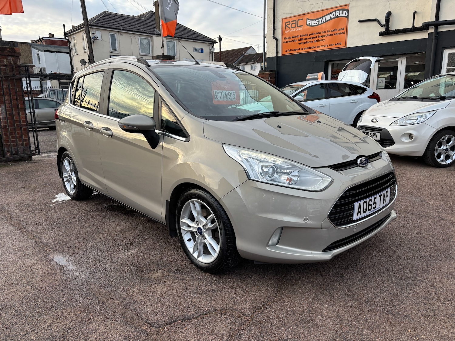 Used Ford B-MAX 2015 for sale - 76891736: Photo 3