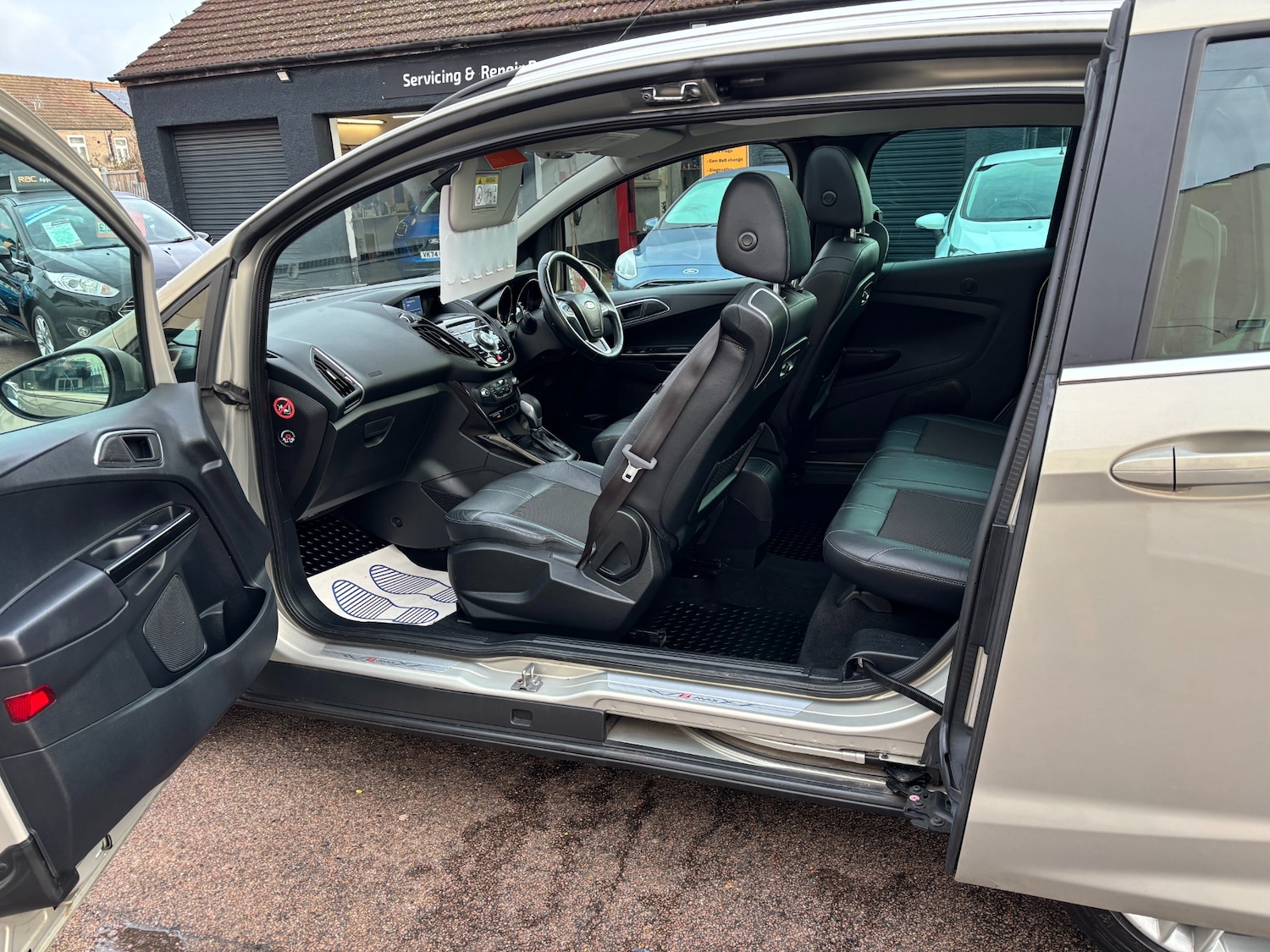 Used Ford B-MAX 2015 for sale - 76891736: Photo 7