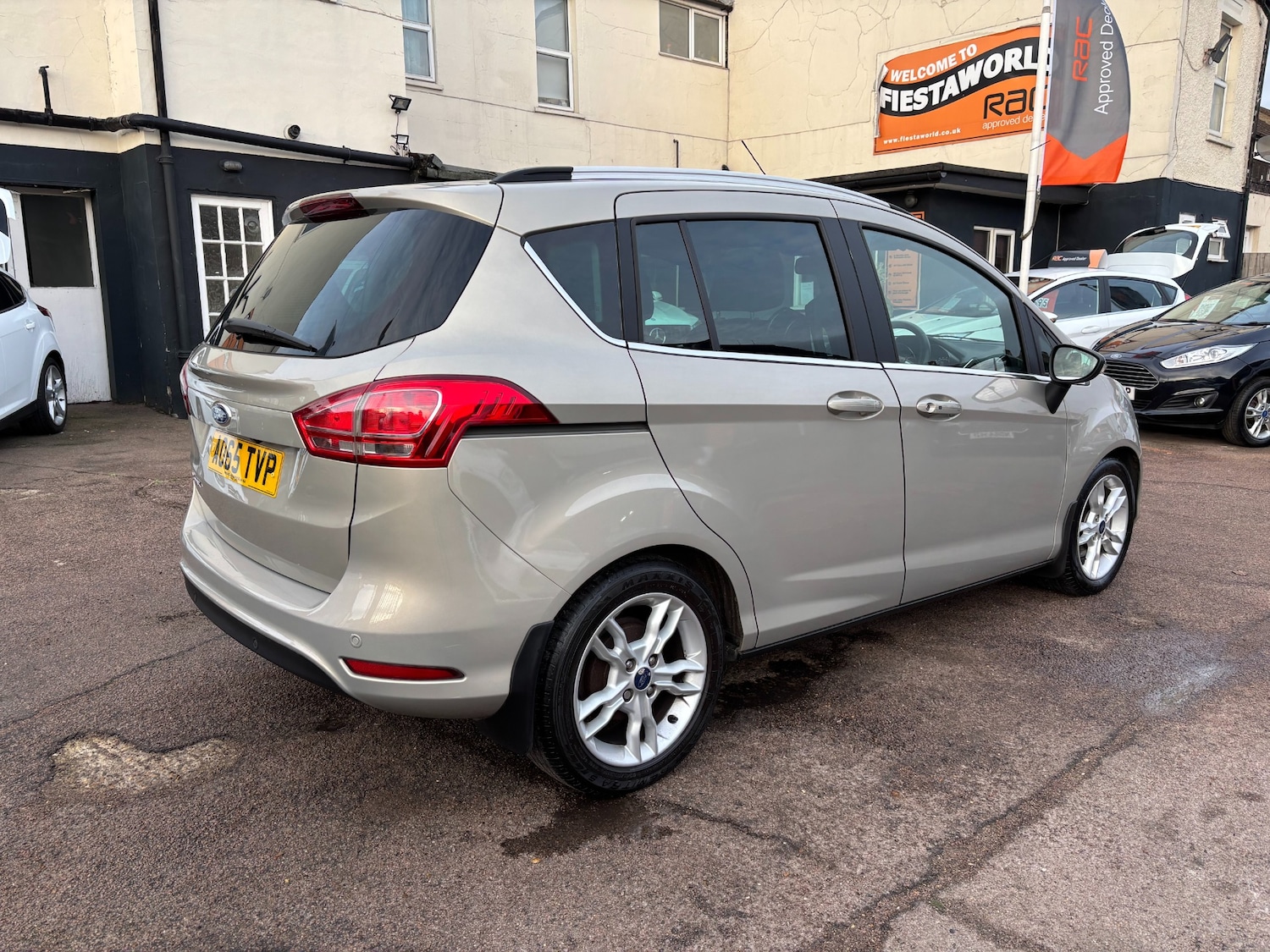 Used Ford B-MAX 2015 for sale - 76891736: Photo 8