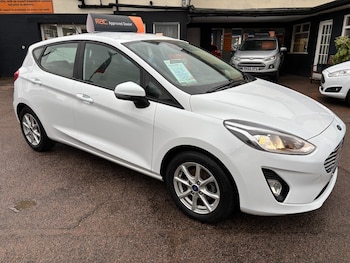 Used Ford Fiesta 2018 for sale - 77245005: Photo