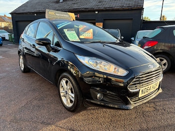 2014 (64) - 1.25 82 Zetec 5dr