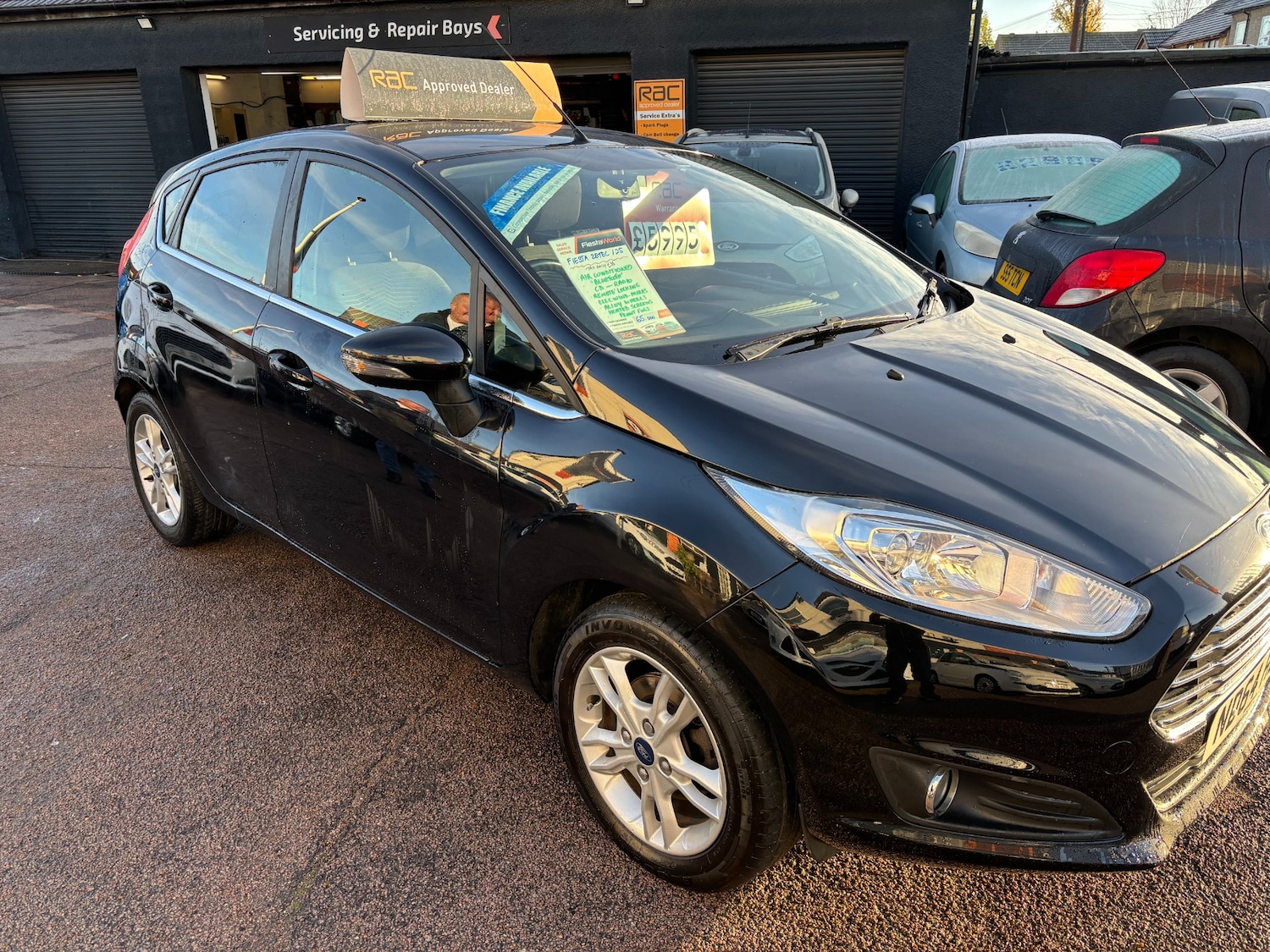 Used Ford Fiesta 2014 for sale - 76761171: Photo 2