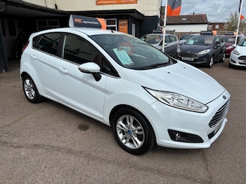Used Ford Fiesta 2015 for sale - 78189604: Photo