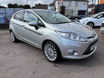 Used Ford Fiesta 2012 for sale - 79193118: Photo