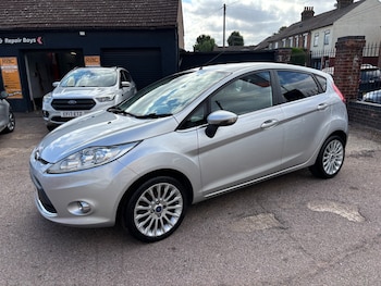 Used Ford Fiesta 2012 for sale - 79193118: Photo
