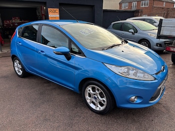 Used Ford Fiesta 2012 for sale - 77195037: Photo