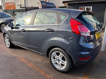 Used Ford Fiesta 2013 for sale - 77406547: Photo