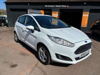 2013 (63) - 1.25 82 Zetec 5dr